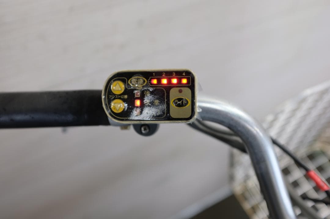 電動自転車ヤマハPAS　 26インチ　3段　8.1Ah（4点灯）充電器あり