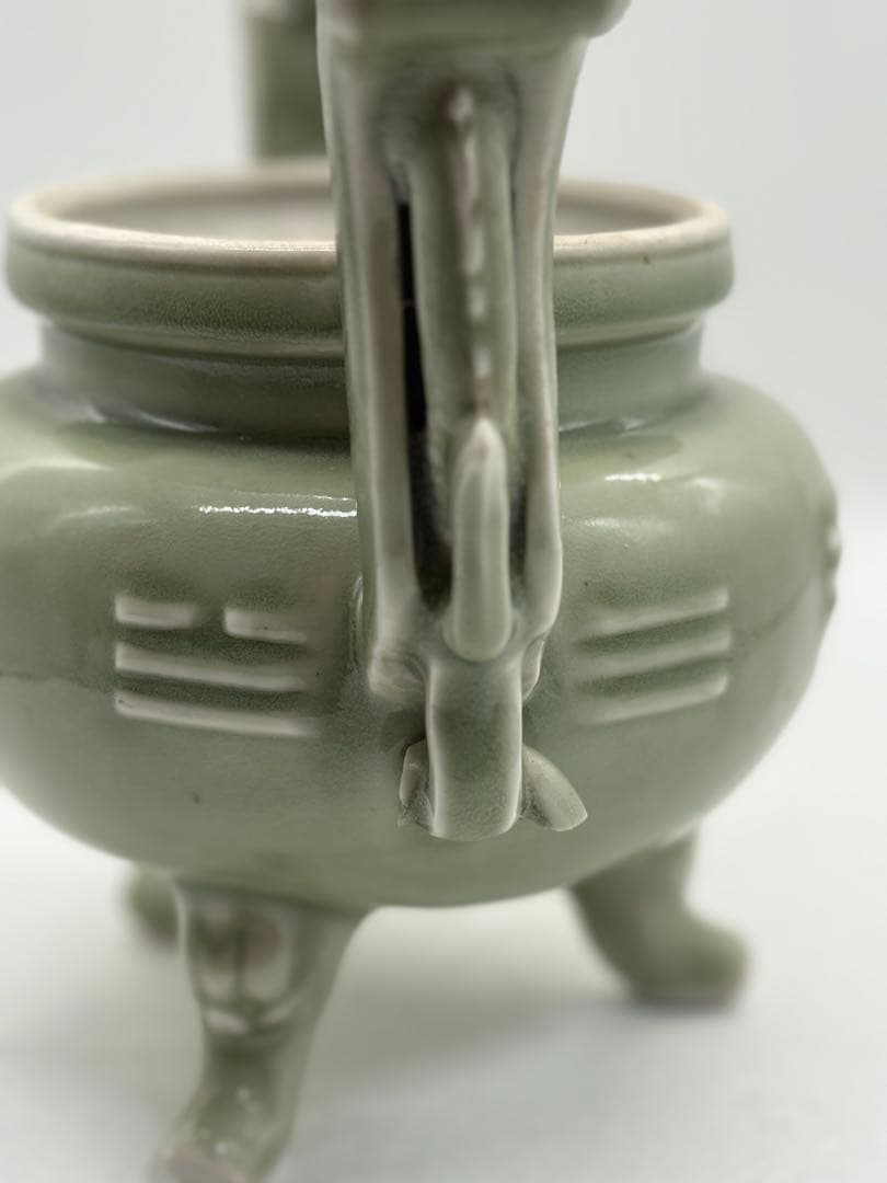 中国　青磁　龍耳香炉　送料込み250729