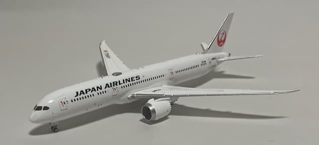 航空機・ヘリコプター JAL B787-9 JA862J TM