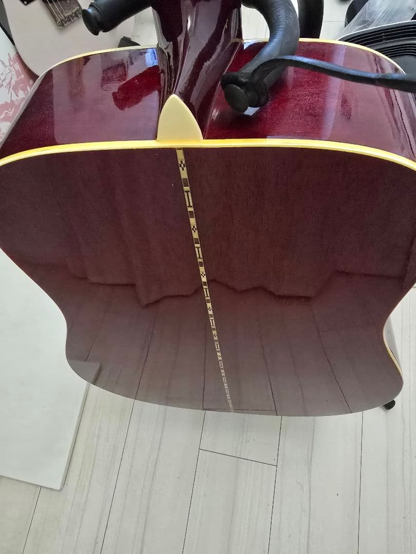 Morris ヴィンテージアコースティックギター　ハミングバード