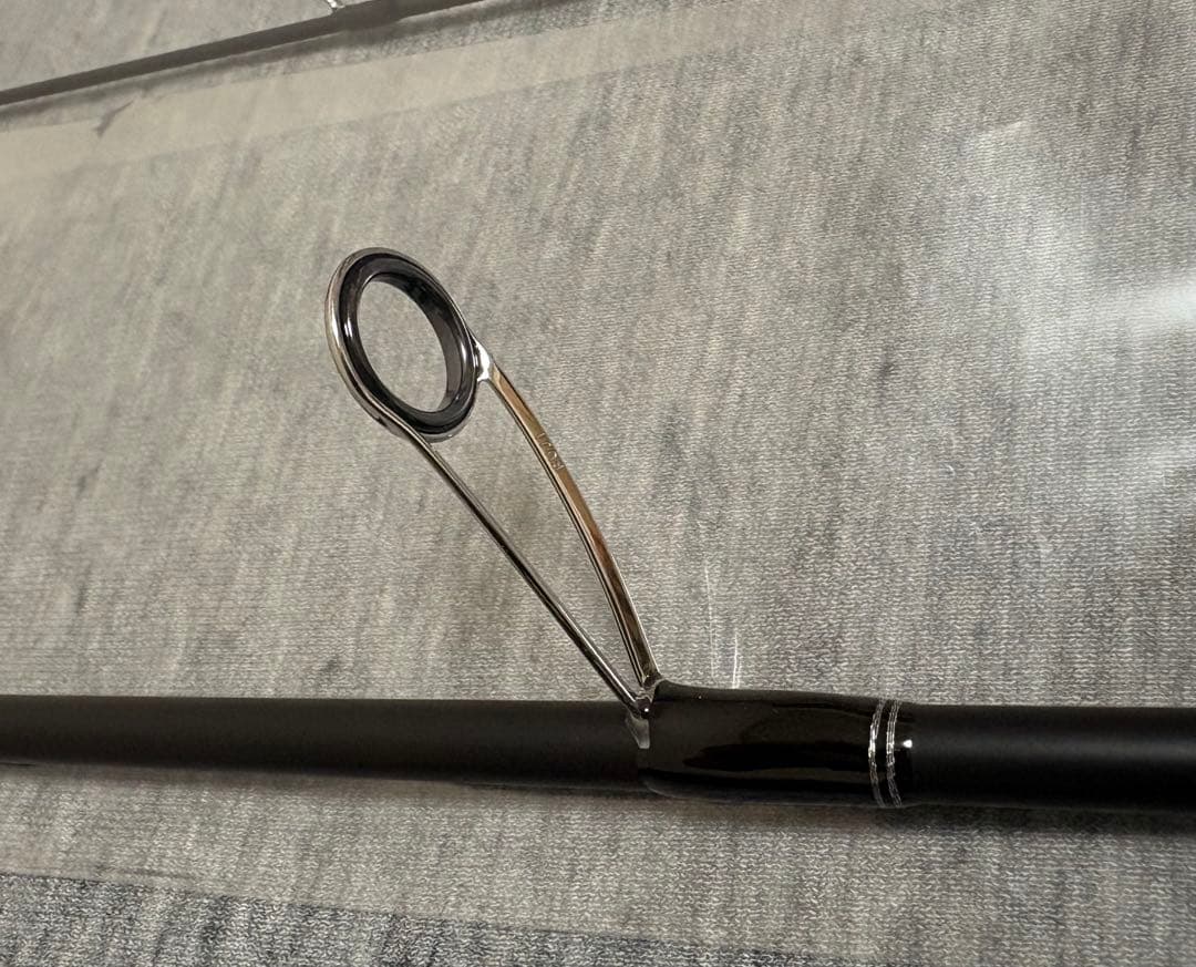 【ほぼ新品】23 ラグゼ EG S S82ML