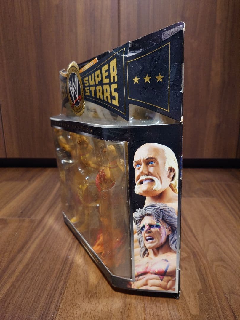 ハルク・ホーガン、アルティメット・ウォリアー フィギュア