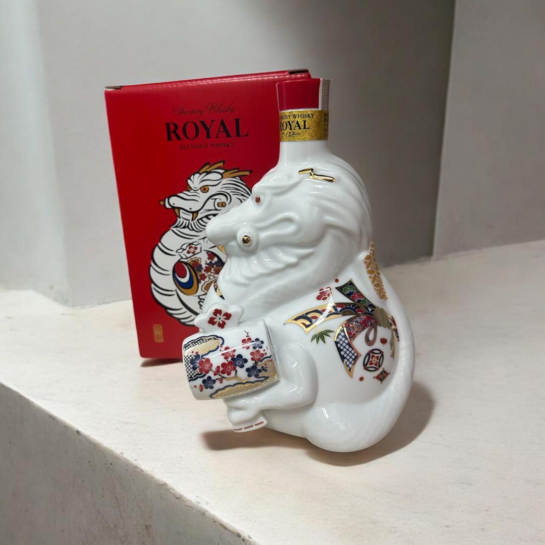 ウイスキー  Whiskey Lion Bottle 750ml