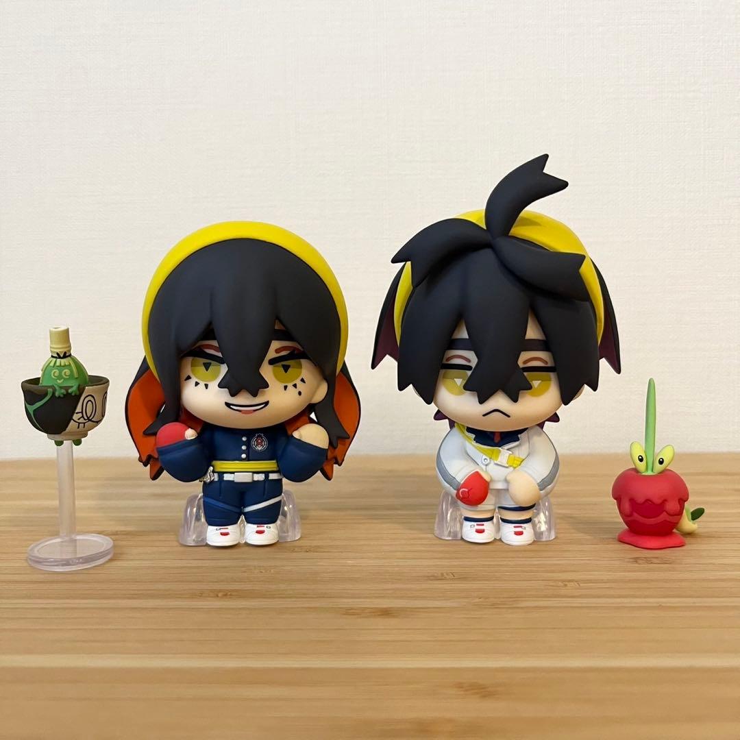 POKÉMON TRAINERS ゼイユ&ヤバソチャ　スグリ&カミッチュ　セット