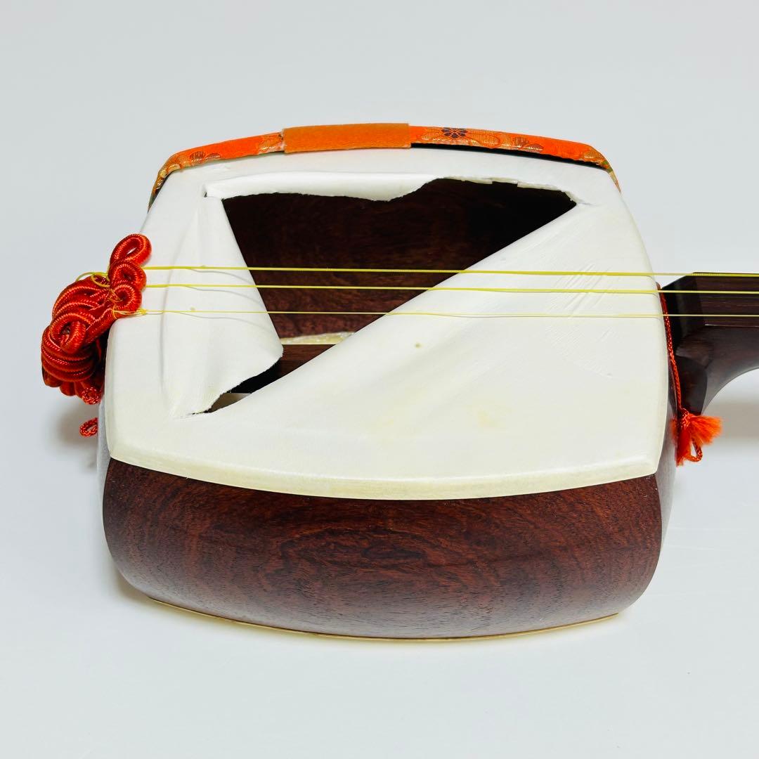 【高級 美品】三味線 中棹 紅木 プロ仕様 正寸 天然皮