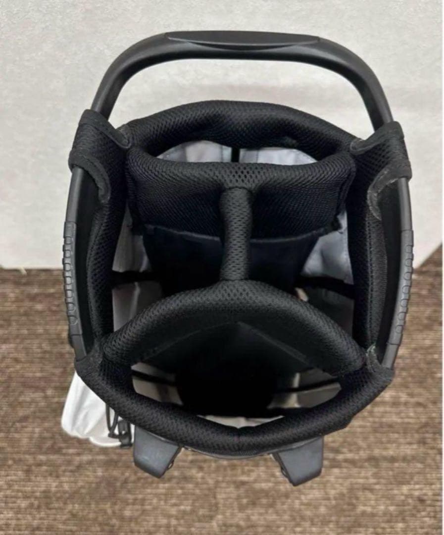 グラファイトデザイン　キャディバッグ　2023年モデル　ホワイト　限定モデル