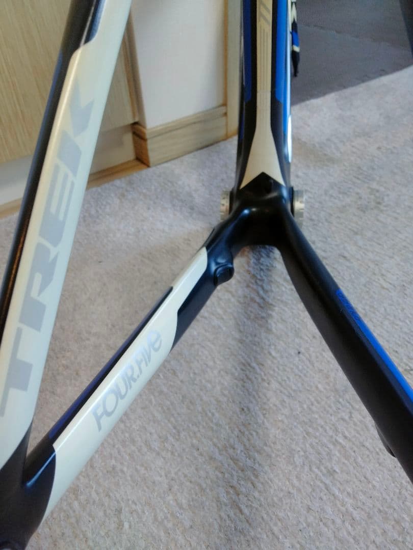 トレックMadone 5.9フルカーボン　2011