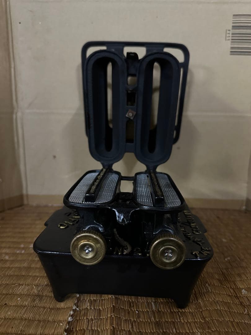 アイロンストーブ　PACIFIC