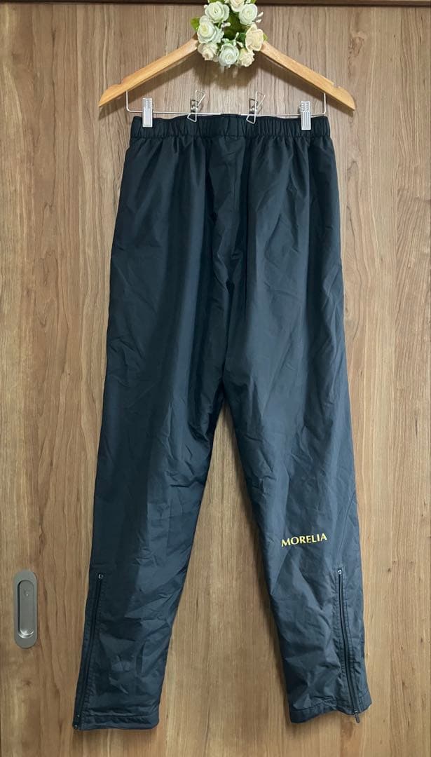 ☆Mizuno MORELIA モレリア　トレーニングウェア　上下セット　L