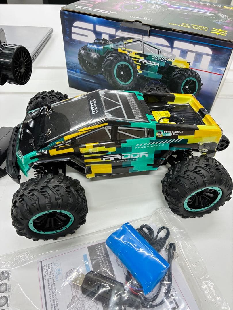 高速 ラジコン オフロード ラジコンカー 大人向け 人気 ブラシレスモーター