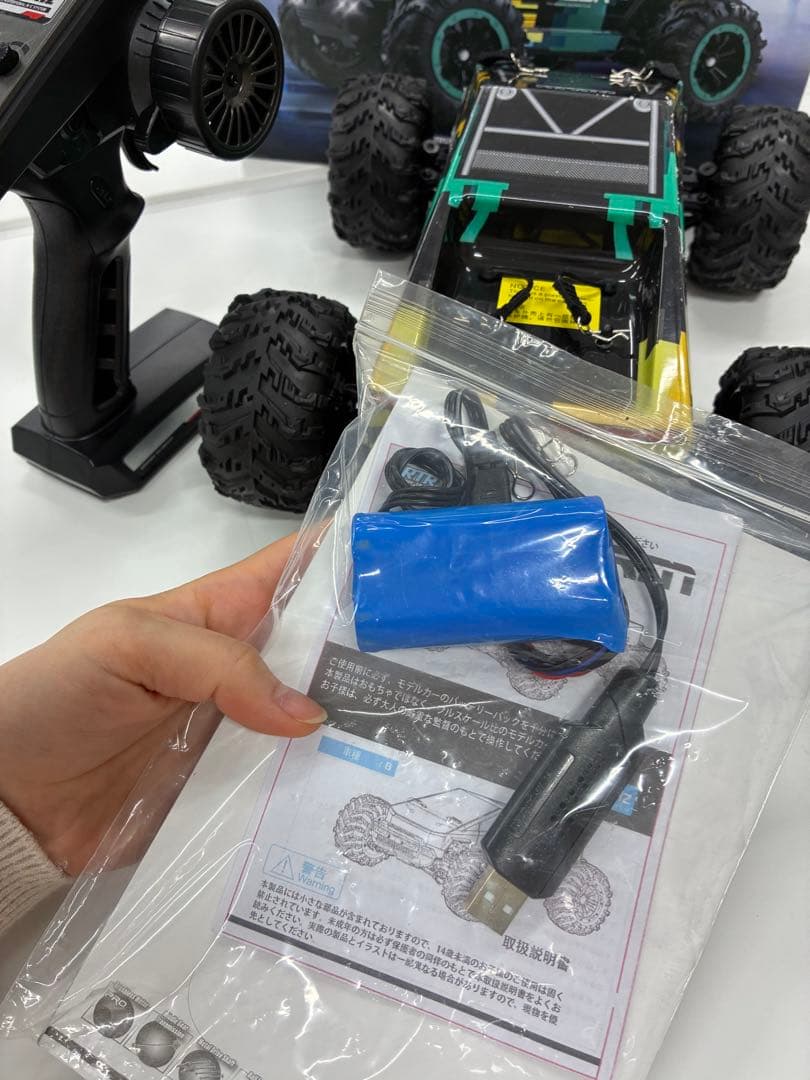 高速 ラジコン オフロード ラジコンカー 大人向け 人気 ブラシレスモーター