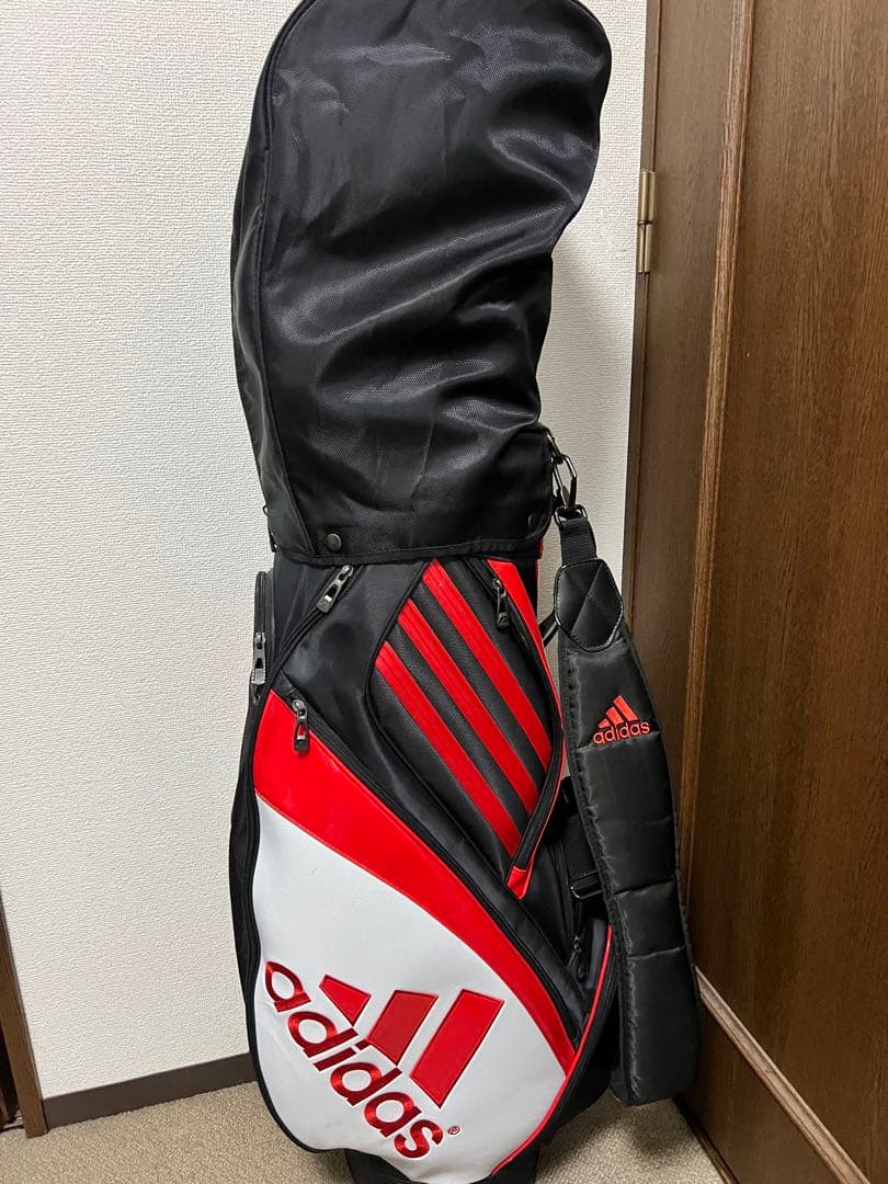 adidas キャディバッグ 黒赤 ストライプデザイン