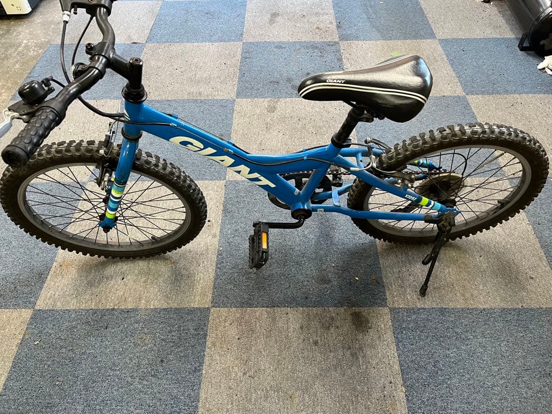 GIANT ジャイアント YJ251 20インチ マウンテンバイク
