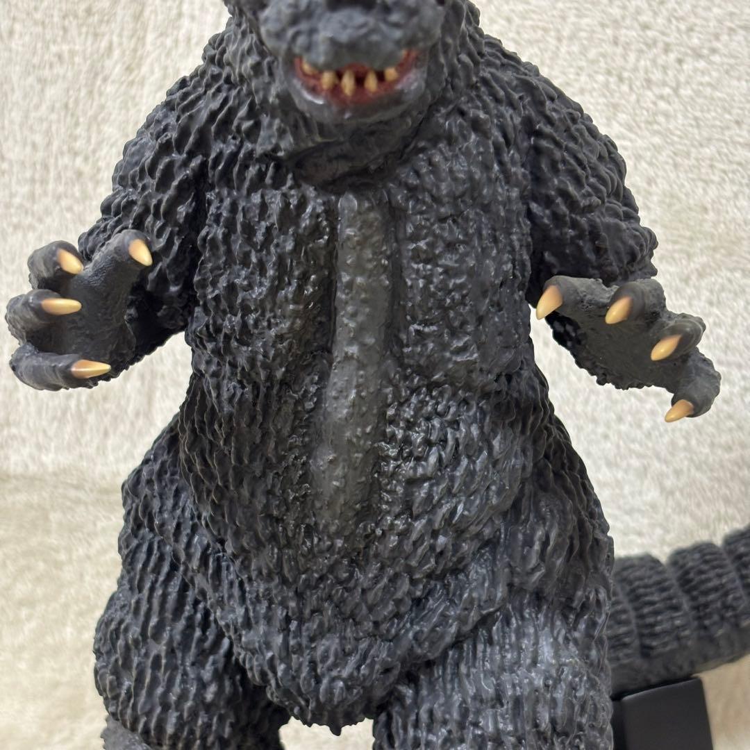 リアルマスターコレクション ゴジラ 1964 少年リック限定 発光ver.