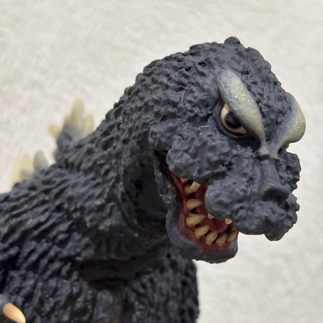 リアルマスターコレクション ゴジラ 1964 少年リック限定 発光ver.