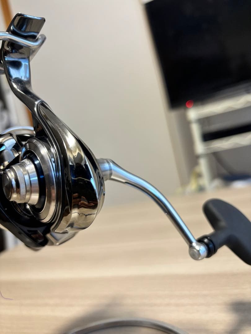 18 イグジスト 4000 CHX