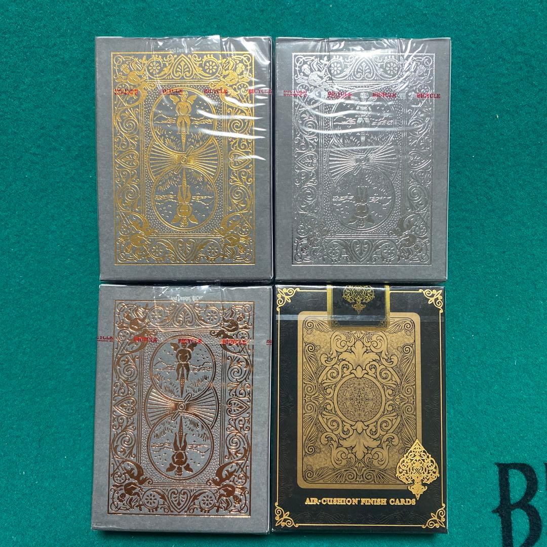 Bicycle Black lluxe & Gold トランプ4個セット
