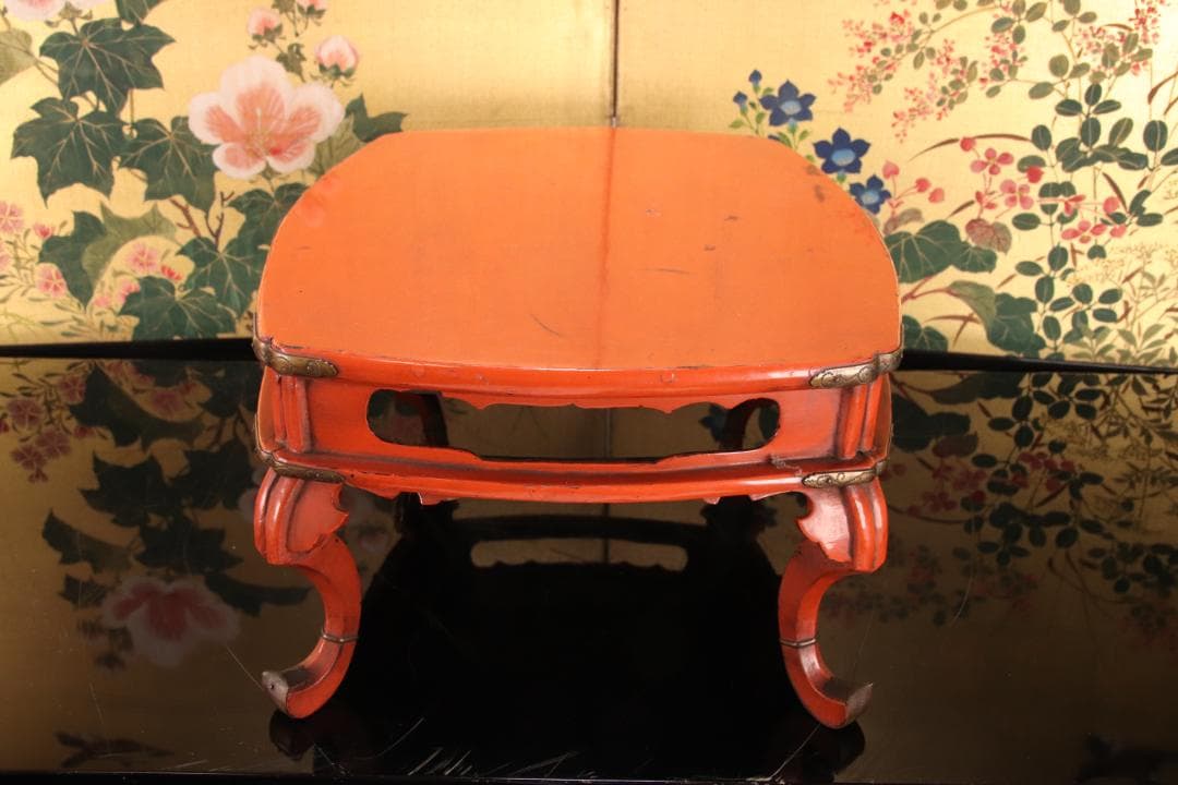 仏教美術 時代物　朱塗　真鍮金具飾付　春日卓　巾34.2㎝　BE787