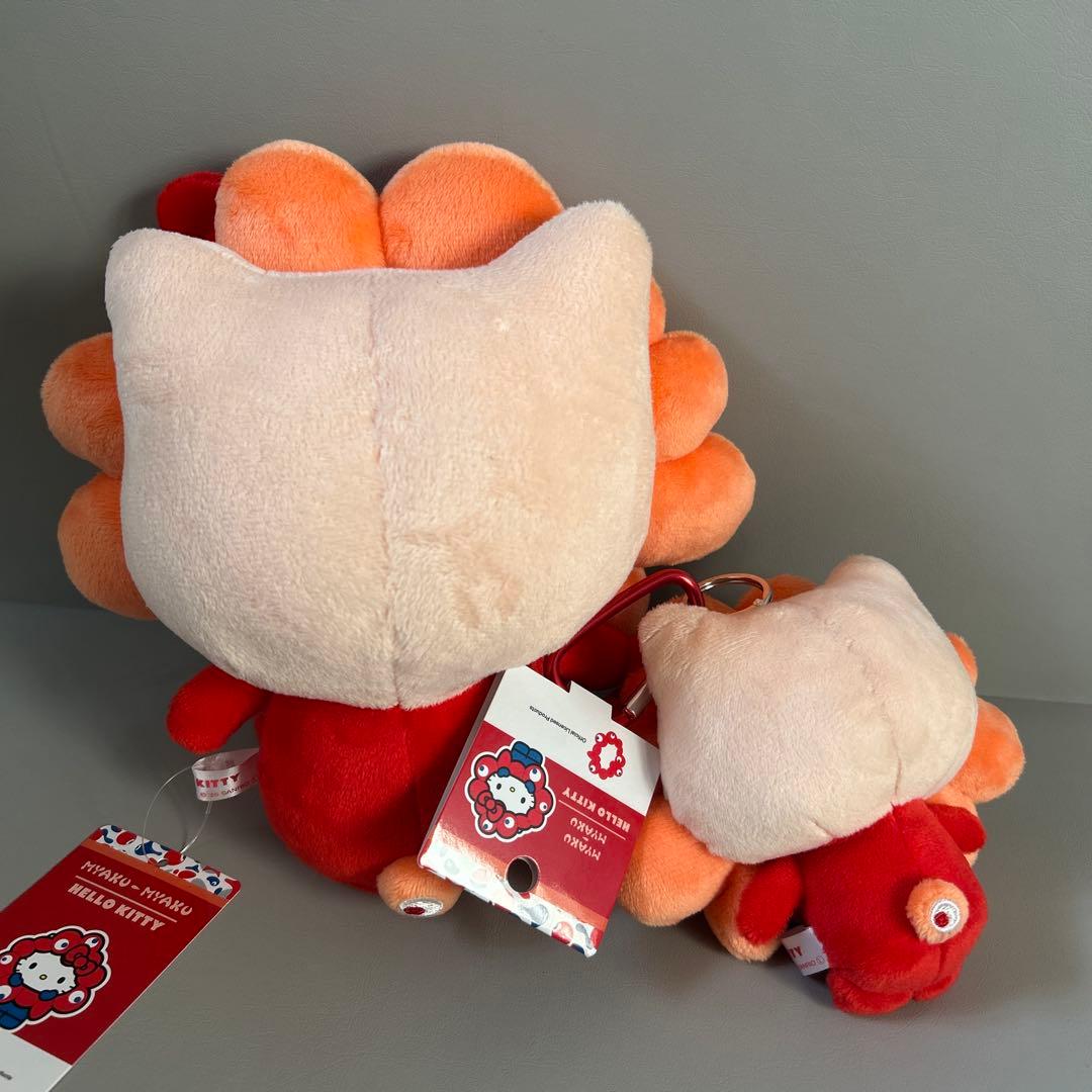 サンリオミャクミャク　推しカラーハローキティ　ぬいぐるみM BC カラビナセット