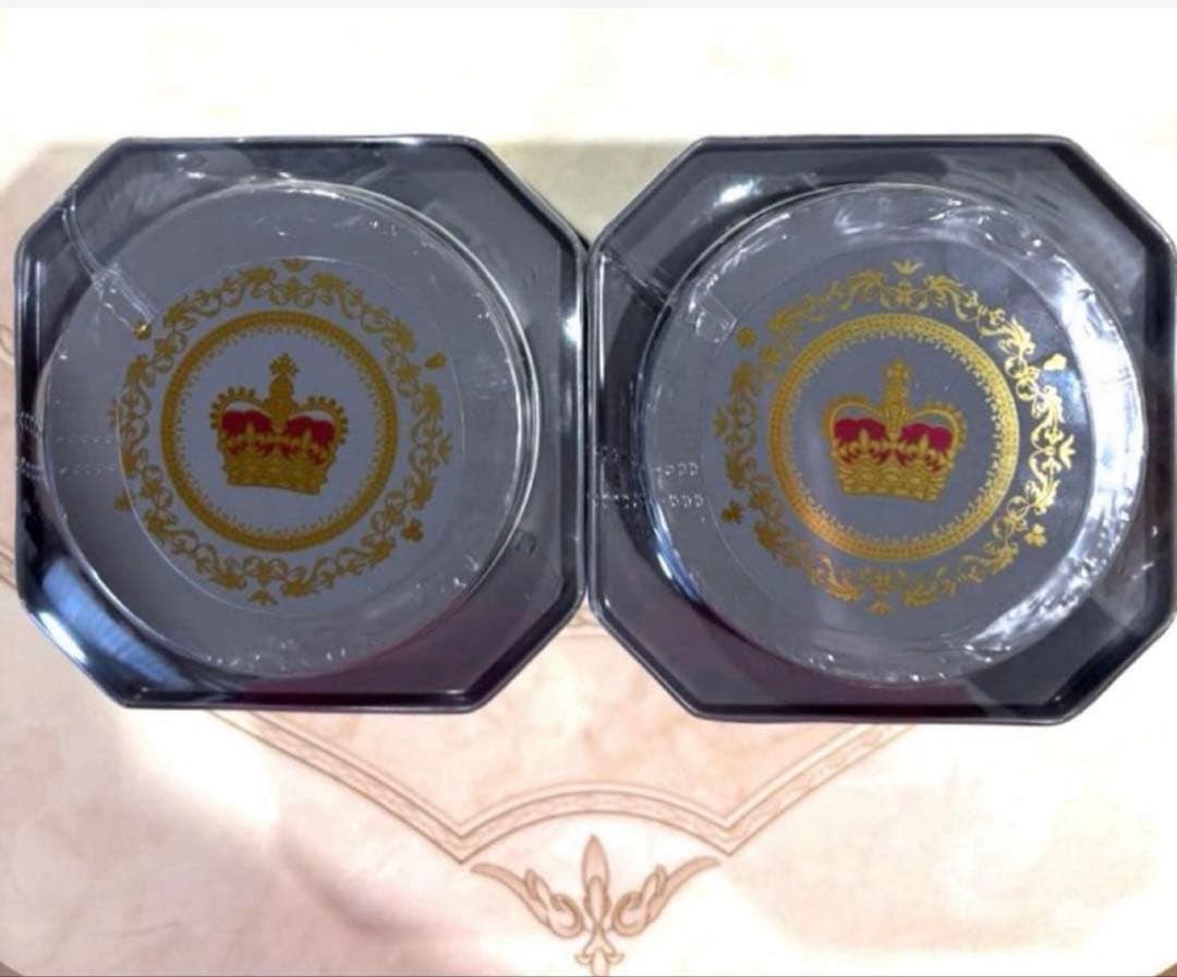 なお様おまとめ品　ヴィクトリアン、タワーオブ　ロンドン フ2缶づつ　合計4缶