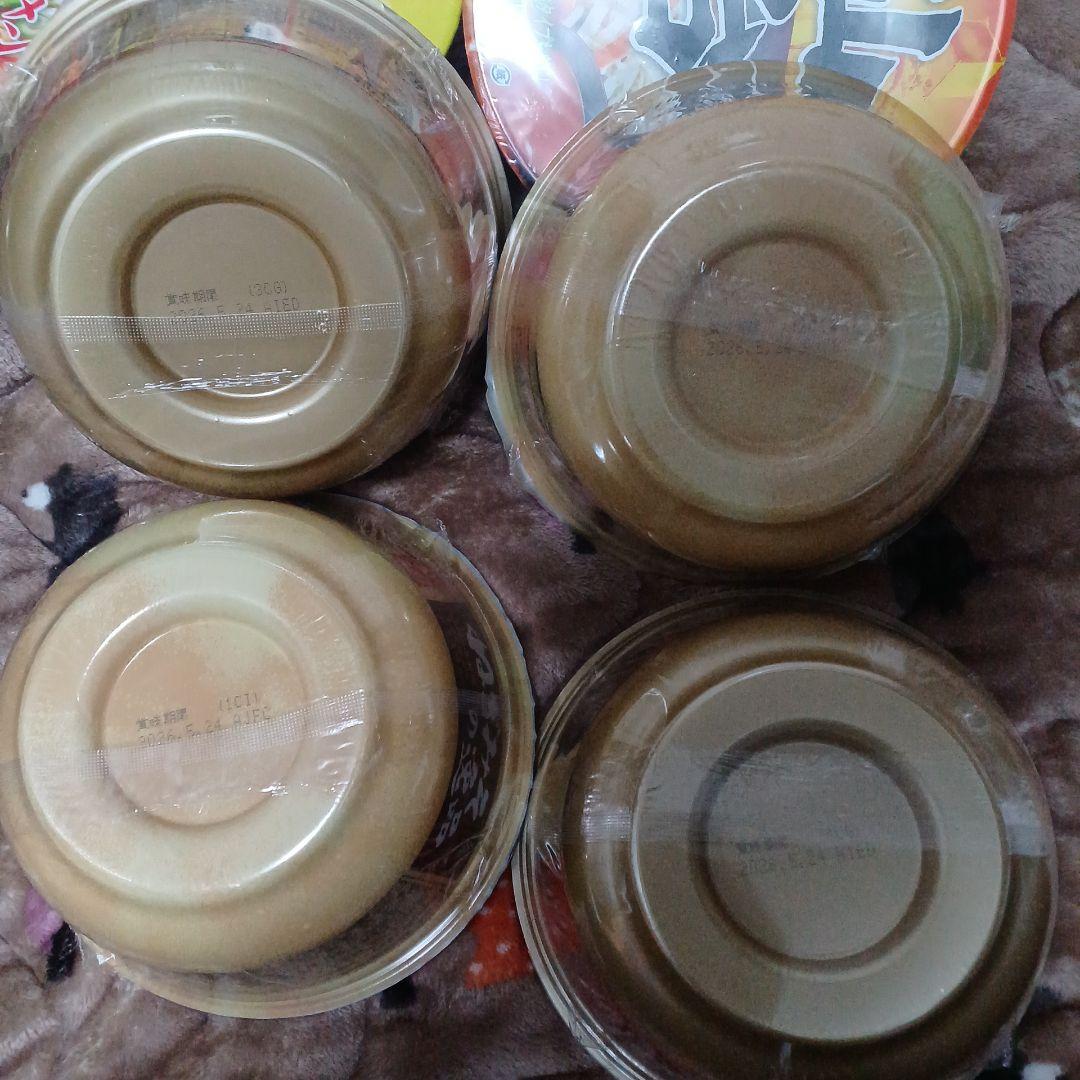 カップラーメン　凄麺シリーズ　大量　サイズ160