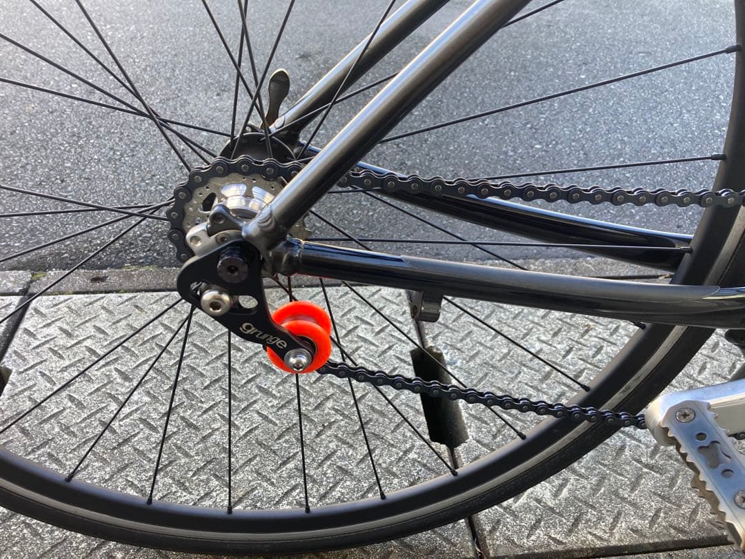 GIANT ESCAPE クロスバイク ブラック　マウンテンバイク　ロードバイク