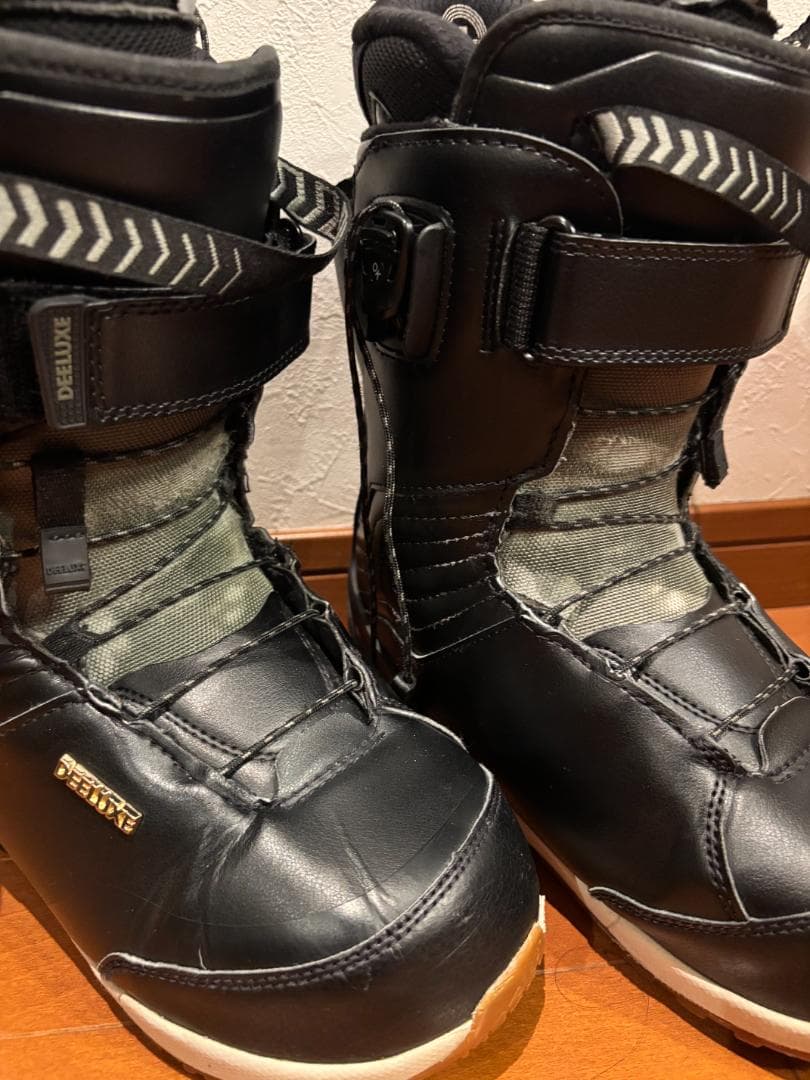 22-23年 DEELUXE EMPIRE 24.5 ディーラックス S4