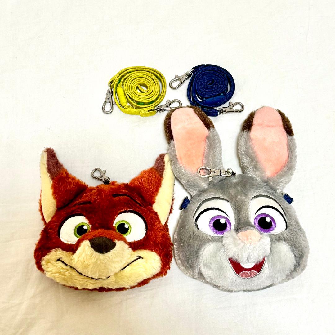 ディズニー　ズートピア　ポシェット　パスケース　ジュディ　ニック　2つ