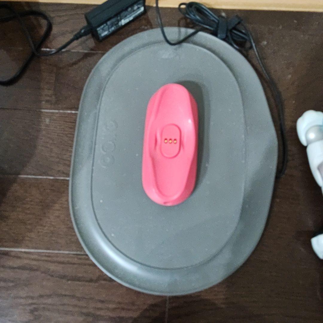 SONY Aibo ホワイト/耳と尻尾がブルー