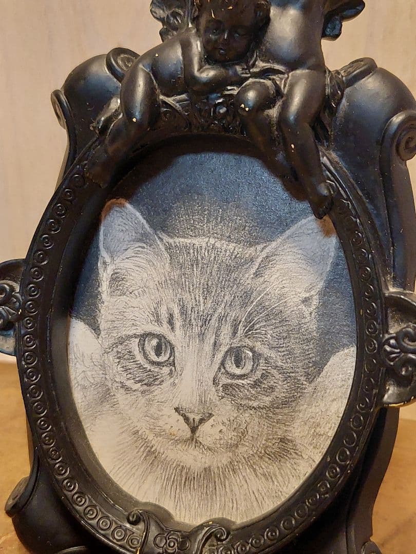 高田美苗さん作品「猫天使Ⅱ」