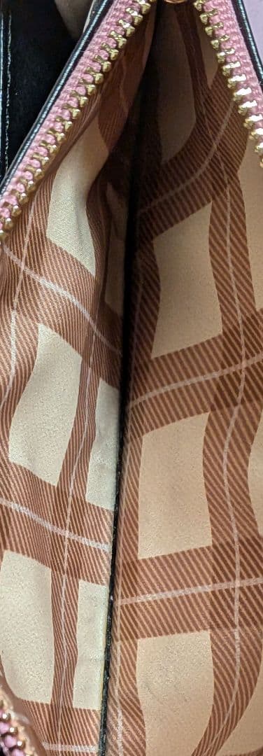 國見タマ モデル 長財布 ヘブンバーンズレッド supergroupies