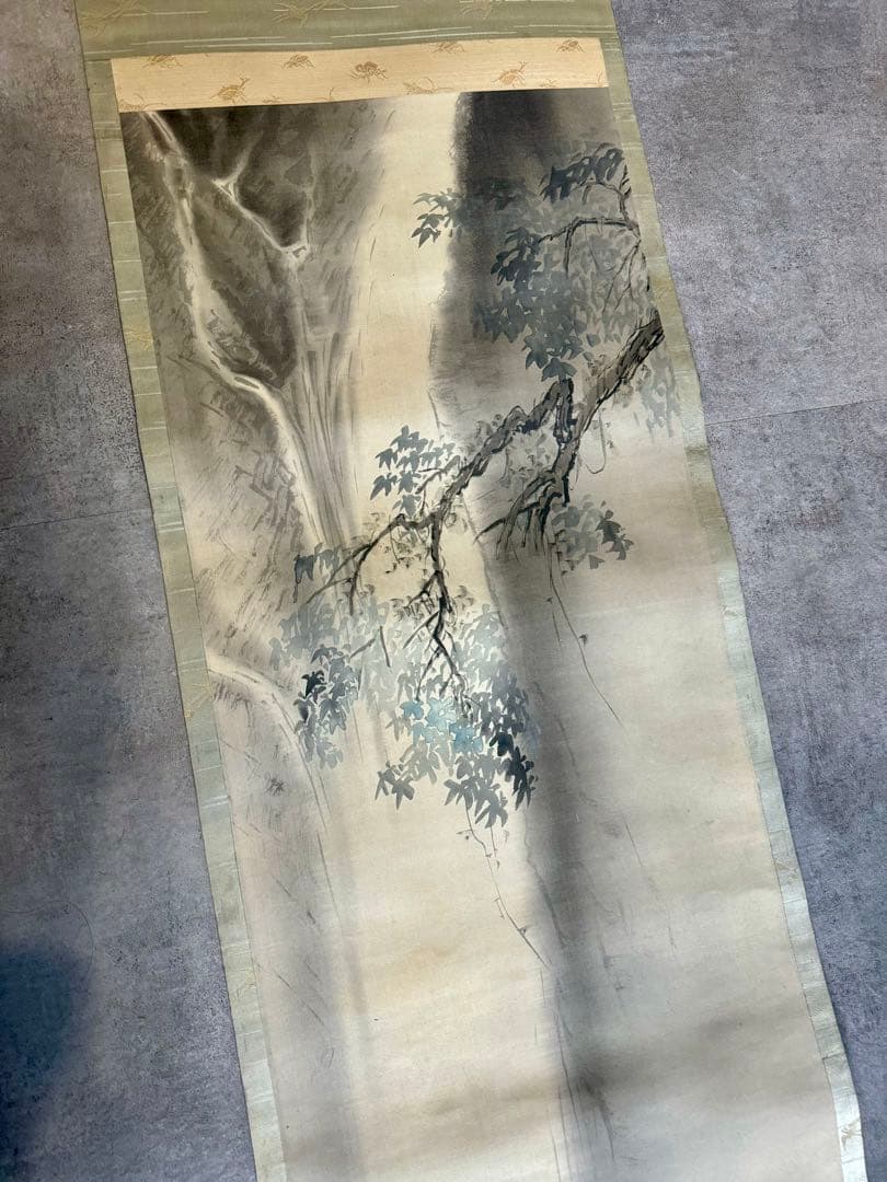 自然の風景 掛軸　骨董　蔵出し　木箱付き