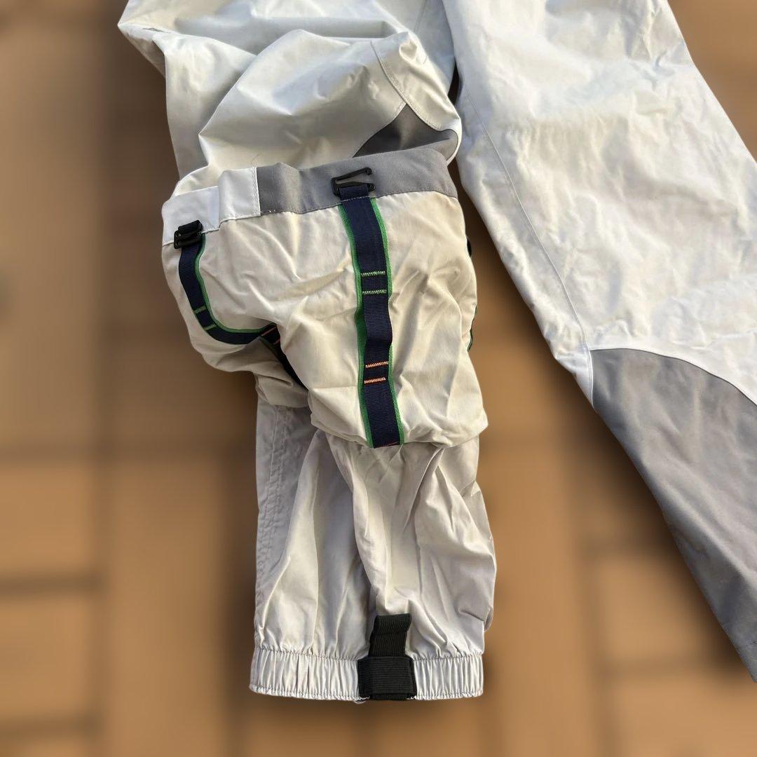 mont-bell 子供用スキー/スノボウェア上下130cm ※2回だけ着用