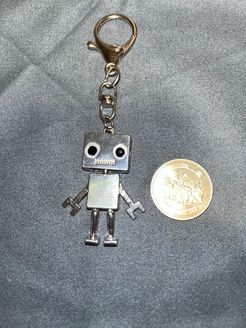 ロボット型メタルキーホルダー