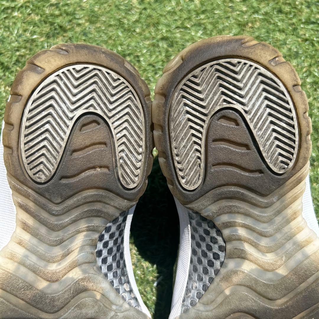 希少エアジョーダン 11 ブラック/ホワイトサイズ UK7