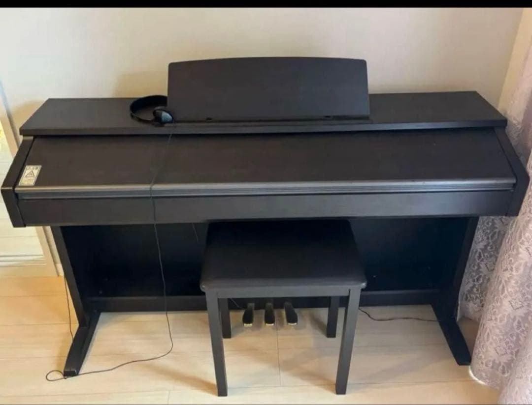 CASIO 電子ピアノ 黒色 椅子付き