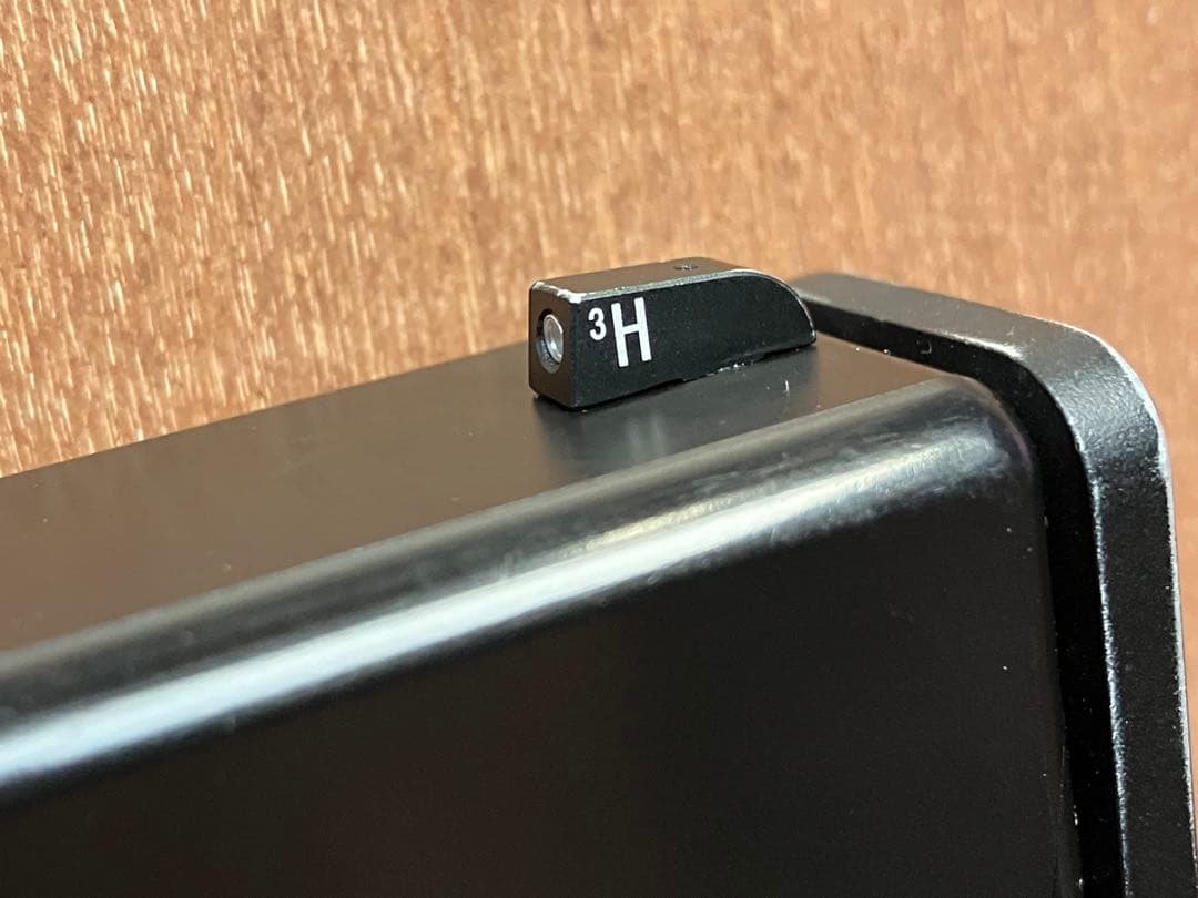 マルイGlock 17+ BLACK HAWKレッグホルスター+ウエポンライト