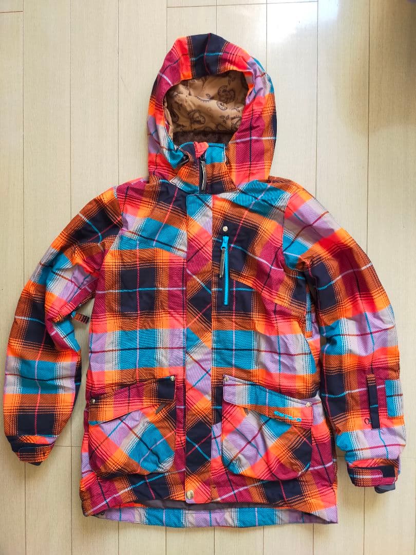 【ほぼ未使用】スノボウェア上、ESTIVO、Mサイズ