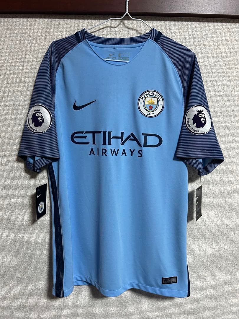 マンチェスター・シティ デ・ブライネ(DE BRUYNE)のユニフォーム タグ付