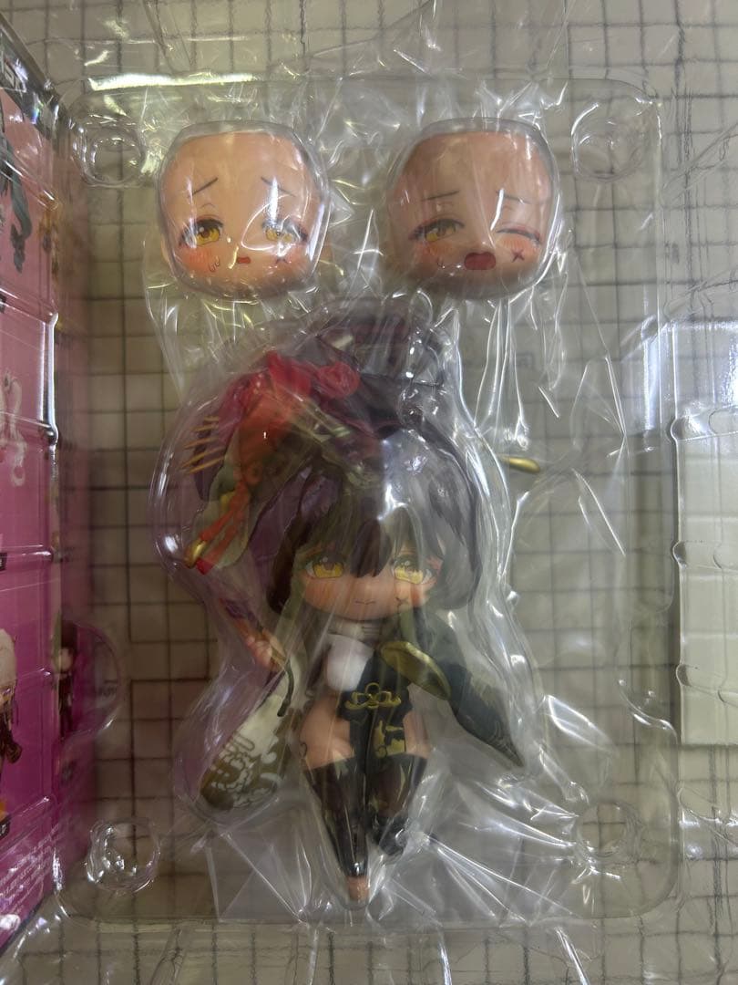 勝利の女神　NIKKE SDフィギュア デフォルメフィギュア　ブラン　ノワール