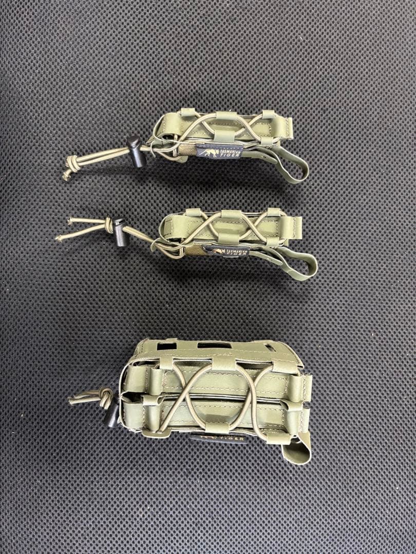 TASMANIAN TIGER マガジンポーチ３点セット