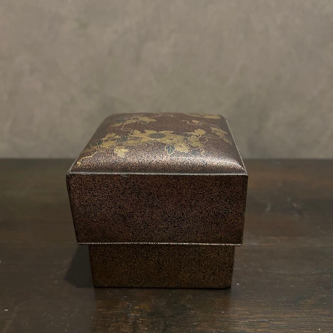 江戸時代　蒔絵　化粧箱　小物入れ　骨董　アンティーク