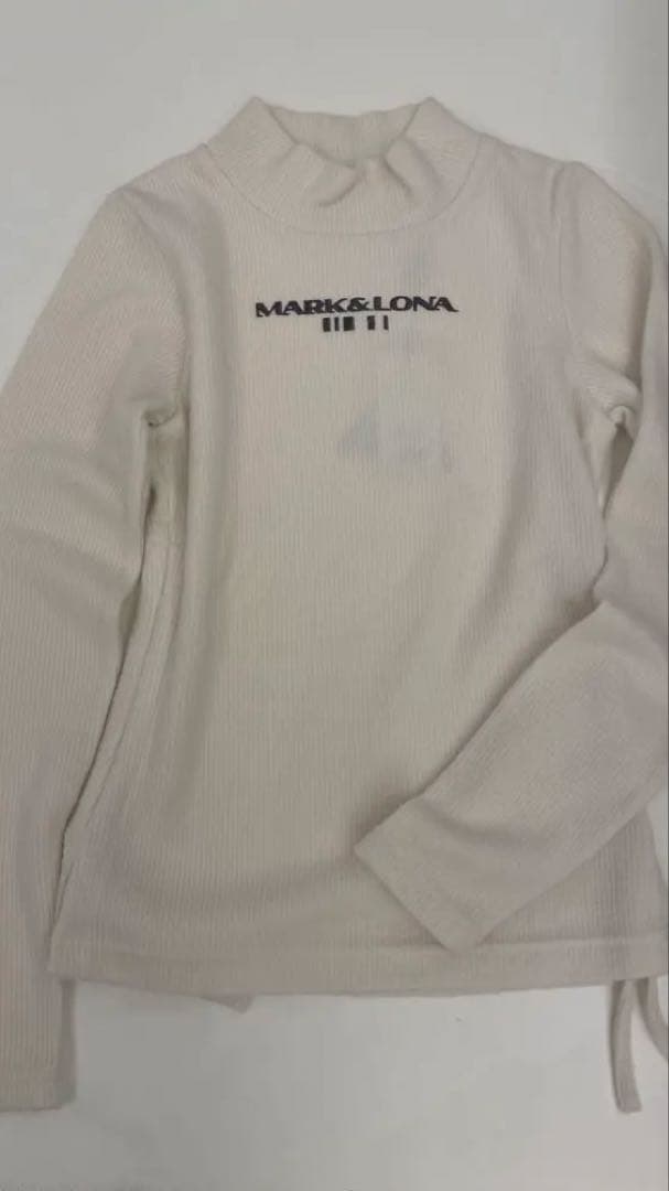お値下げMARK & LONA ハイネック ホワイト