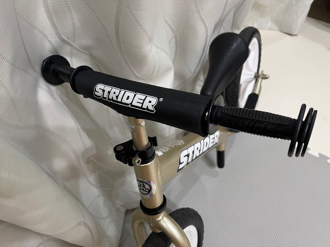 ストライダー プロ　【限定カラー】シャンパンゴールド