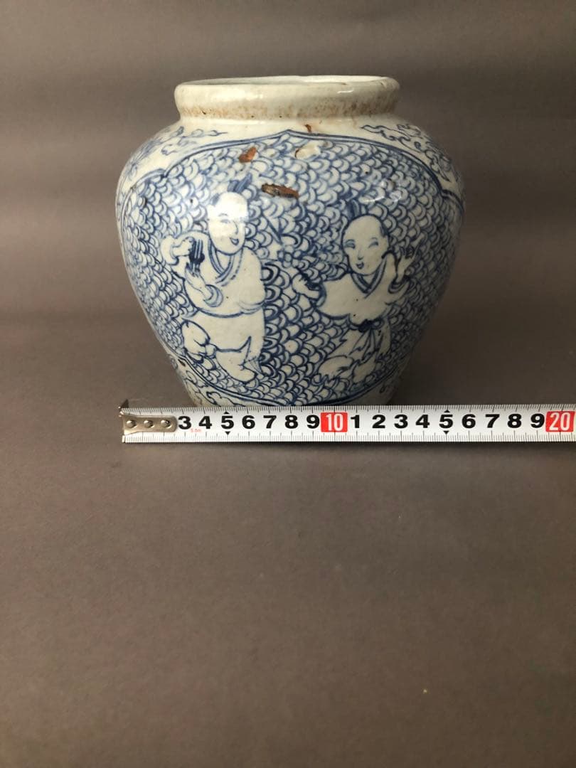 中国骨董古美術　青花人物文　壺　アンティーク