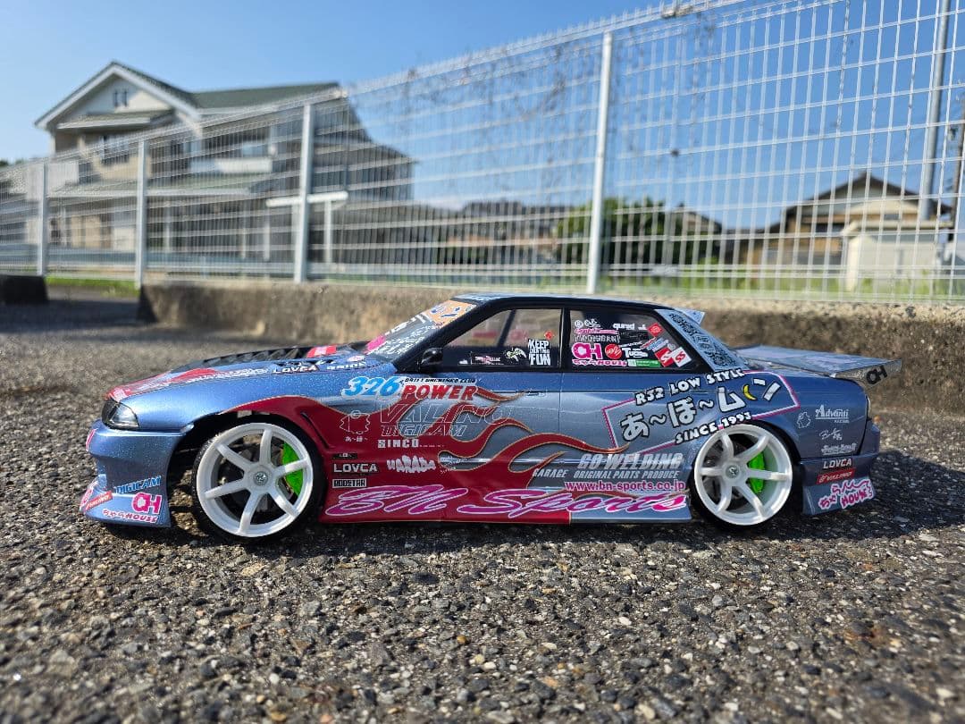 《最終》パンドラＲＣ　Ｒ３２スカイライン４ｄｒ　製作済ラジコンボディ
