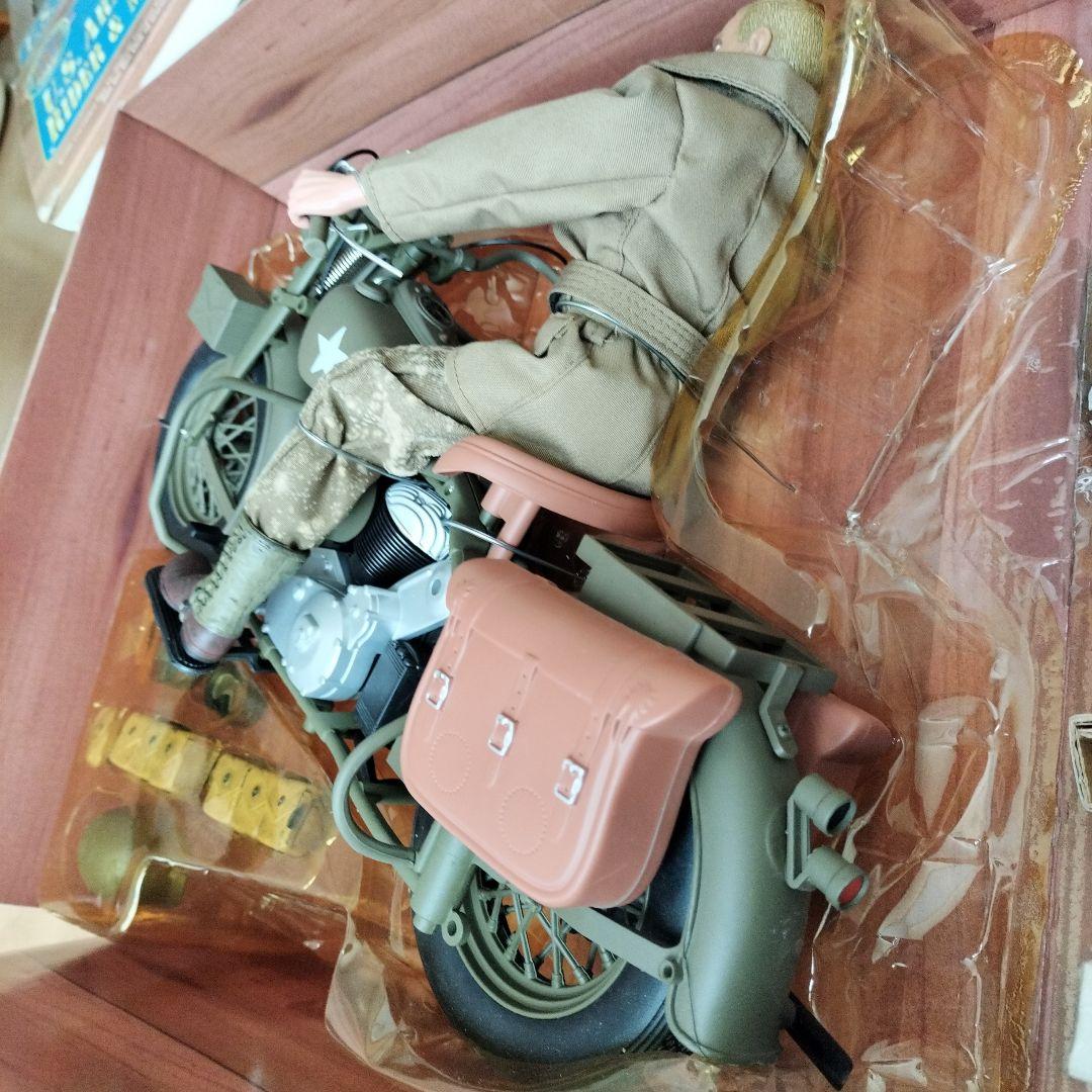 ミリタリー THE ULTIMATE SOLDIER