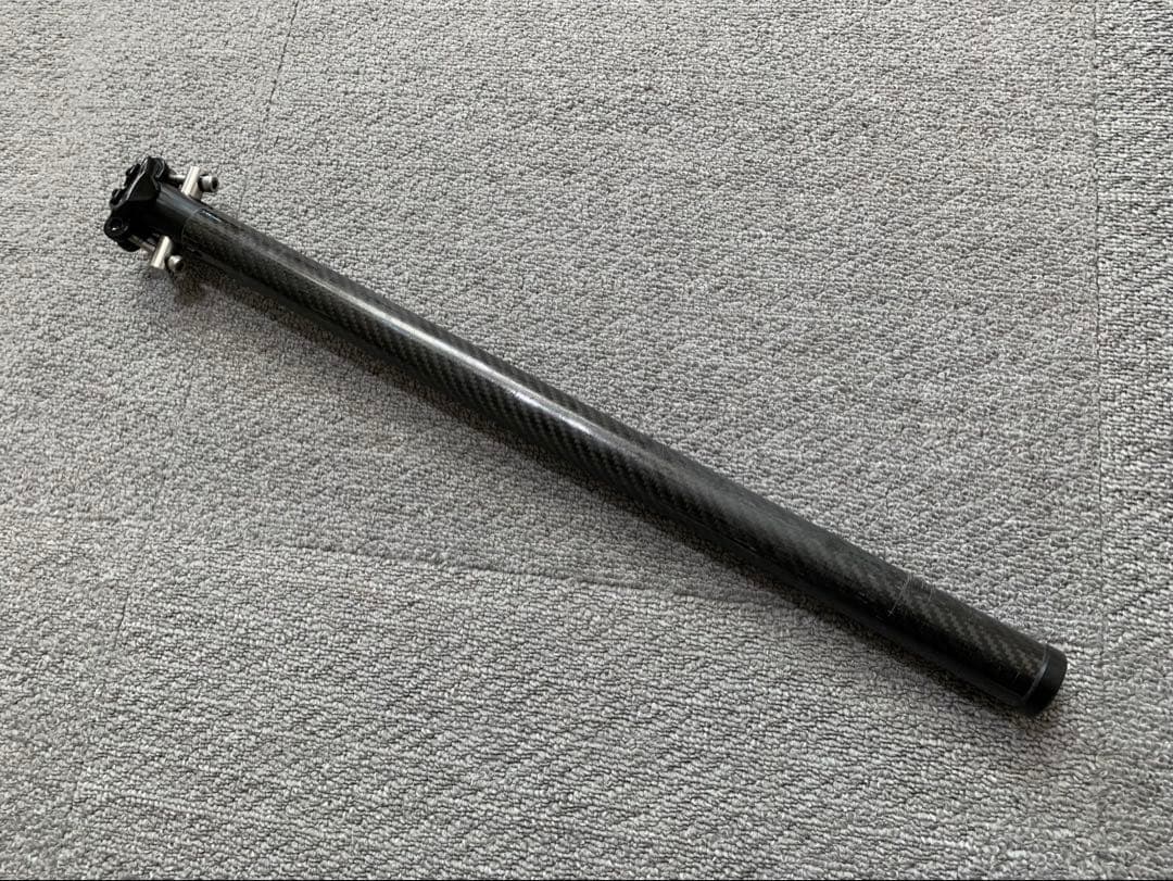 ■Carbon Dry Japan Seatpost V2 Brompton■