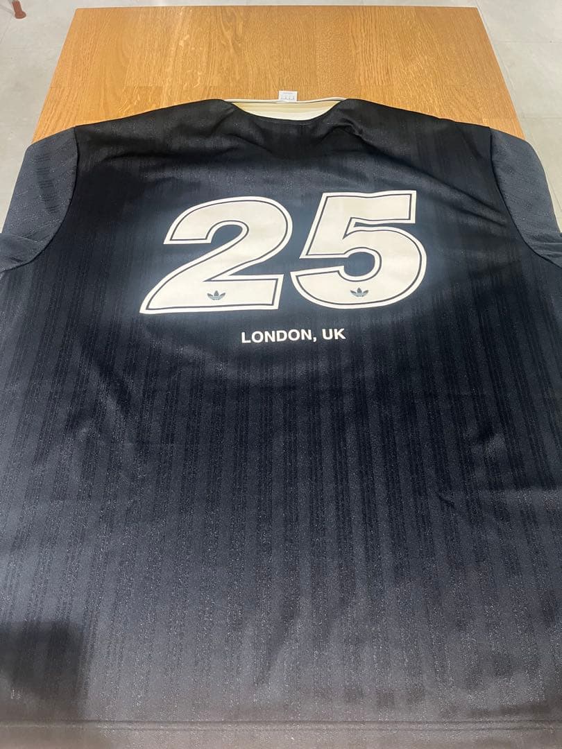 Oasis イギリス限定ユニフォーム　オアシス　adidas ロンドン L