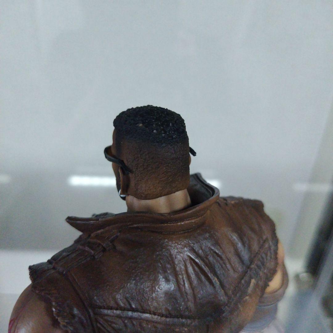 最安値　ファイナルファンタジー7リメイク 　プレイアーツ改　バレット　フィギュア